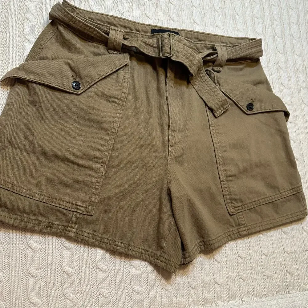 Banana Republic Belted Chino Shorts sz 12 100% cotton Shorts